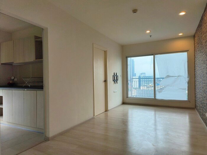 รูป 💖💖ขายด่วน ราคาพิเศษ แอสปาย รัตนาธิเบศร์ 1  (2 Bed 49.58 ตร.ม/2.65 ล้าน) ชั้น 12A สนใจสอบถามได้นะคะ LINE: atfirm2010💖💖 - รูปที่ 1/17