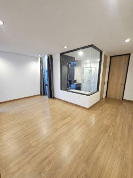 รูป ขาย บ้านแฝด Pool Villa 3.5 ชั้น พระราม 9 ซอย 51 รีโนเวทใหม่ทั้งหลัง 43 ตร.วา - รูปที่ 9/12