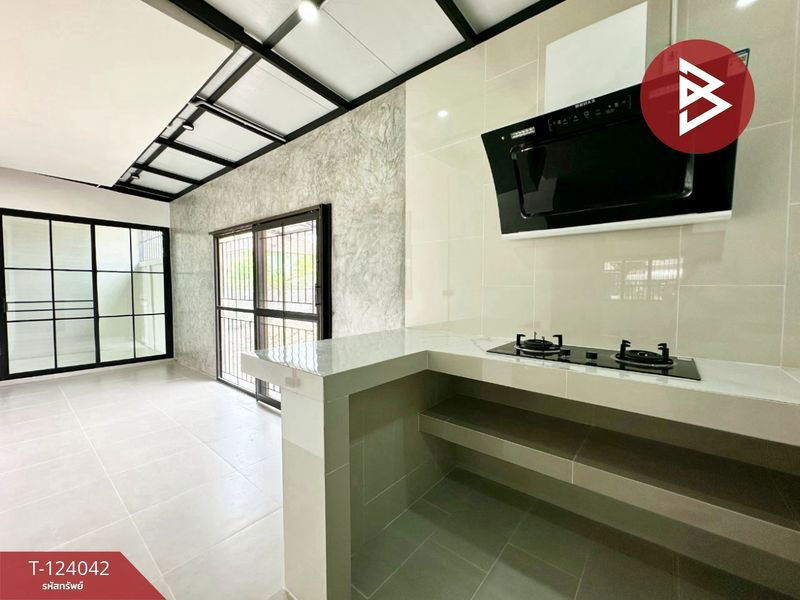 รูป ขาย บ้านเดี่ยว 2 ชั้น เดอะวิลเลจ บางแสน (The Village Bang Saen) เนื้อที่  35 ตารางวา - รูปที่ 8/11