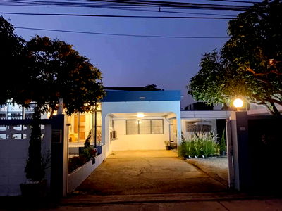 บ้านเดี่ยว สถานีรถไฟฟ้าเมืองทองธานี : ขายบ้านเดี่ยวชั้นเดียวบนถนนแจ้งวัฒนะ