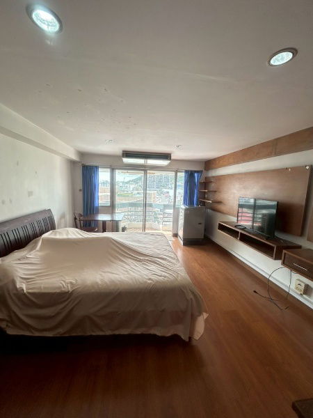 picture Sriracha Place Condo for rent, cheap price, beautiful room, fully furnished, move in ready - 1/12