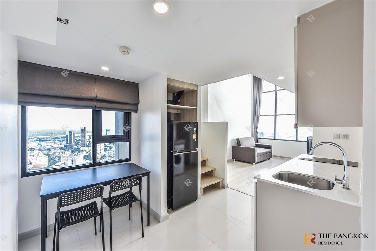 picture KnightsBridge Prime Sathorn 🌟 Spacious unit with versatile space 💫 Near BTS Chong Nonsi - 13/14