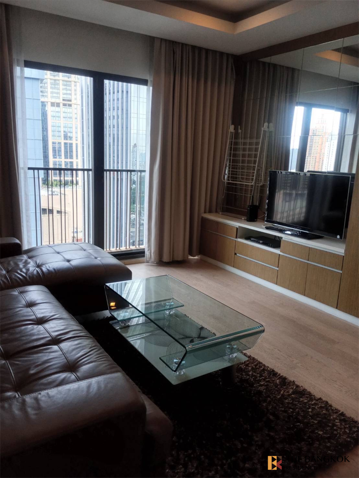 picture Noble Refine near BTS Phrom Phong Ready-to-move-in Condo, Central City Location - 10/10