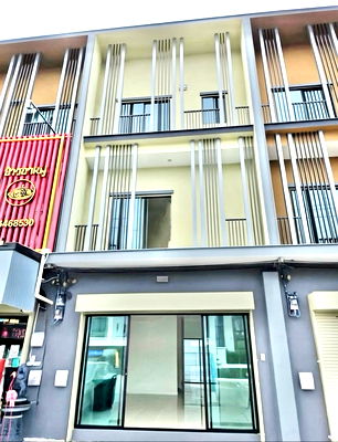 อาคารพาณิชย์ให้เช่า : ให้เช่าอาคารพาณิชย์ 3 ชั้น อยู่หน้าหมู่บ้านพีเว่ ราชพฤกษ์-สิรินธร ถนนบางกรวย-จงถนอม ตำบลวัดชลอ อำเภอบางกรวย