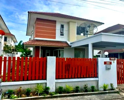 บ้านเดี่ยว ชลบุรี : ขายบ้านเดี๋ยว 2 ชั้นสไตส์โมเดิร์น หมู่บ้านกลางสวน โรงโป๊ะ พัทยา