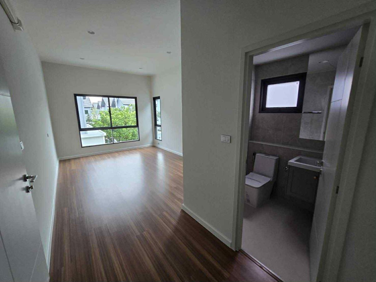 รูป บ้านเดี่ยว บุราสิริ จตุโชค หน้าโครงการ ติดสวน-คลับเฮ้าส์  - รูปที่ 18/26