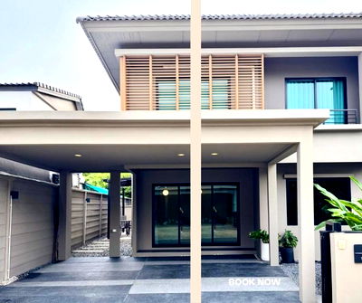 Houses for rent : Single house for rent, Como Botanica Bangna 41.8 sqw 165 sqm 3 bedrooms, 3 bathrooms, 2 floors, parking for 2 cars.