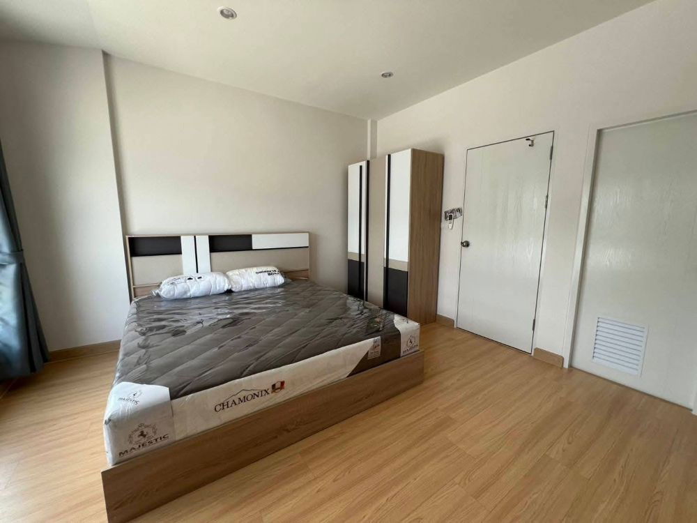 รูป ให้เช่าบ้านทาวน์โฮม 2 ชั้น ( มือหนึ่ง ) โนโววิลล์ คลอง 1 ซอย รังสิต - นครนายก 19 20 ตร.ว. ธัญบุรี ใกล้เซียร์รังสิต ใกล้ฟิวเจอร์พาร์ครังสิต - รูปที่ 9/14