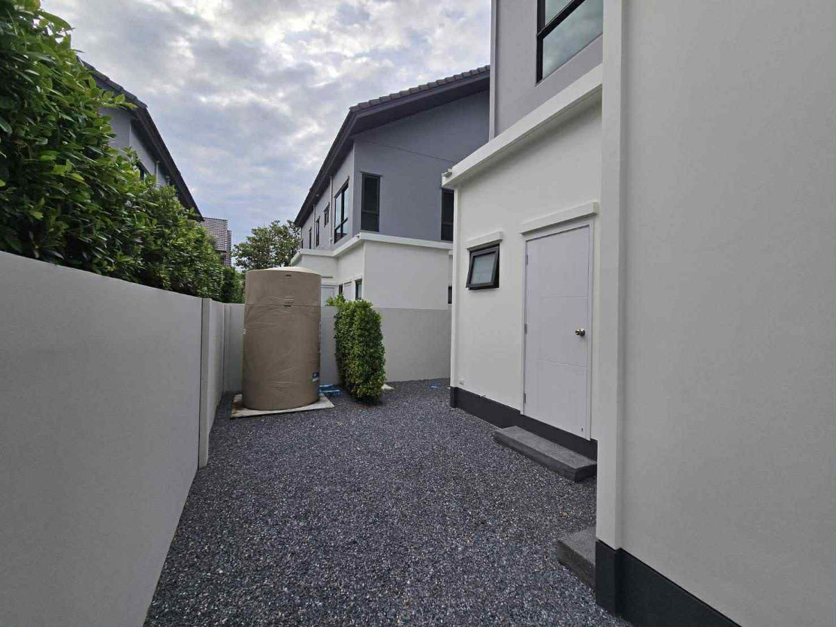 รูป บ้านเดี่ยว บุราสิริ จตุโชค หน้าโครงการ ติดสวน-คลับเฮ้าส์  - รูปที่ 21/26