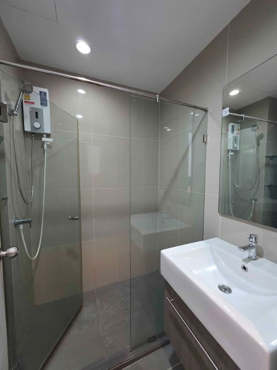 รูป Ideo Mobi Bangsue Grand Interchange เพียง 11,000 บาท/เดือน | ห้องสตูดิโอ ชั้นสูง วิวสวย ติด MRT เตาปูน พร้อมเฟอร์ครบ! - รูปที่ 3/6