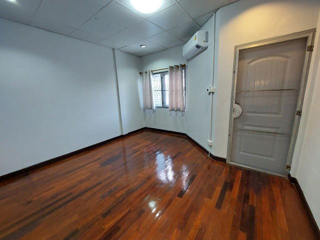 picture FOR RENT  TOWNHOUSE PROPERTY  9000 BAHT per MONTH - 6/8