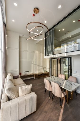 Park Origin Phayathai ห้องสวย Duplex ใกล้ BTS พญาไท เชื่อมไป Airport link เครื่องใช้ไฟฟ้าครบ ห้องแยกสัดส่วน