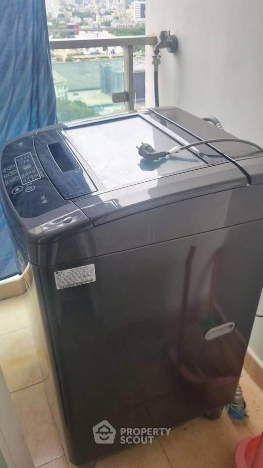 picture 2-BR Condo at T.c. Green Rama 9 near MRT Phra Ram 9 (ID 2286297) - 9/11