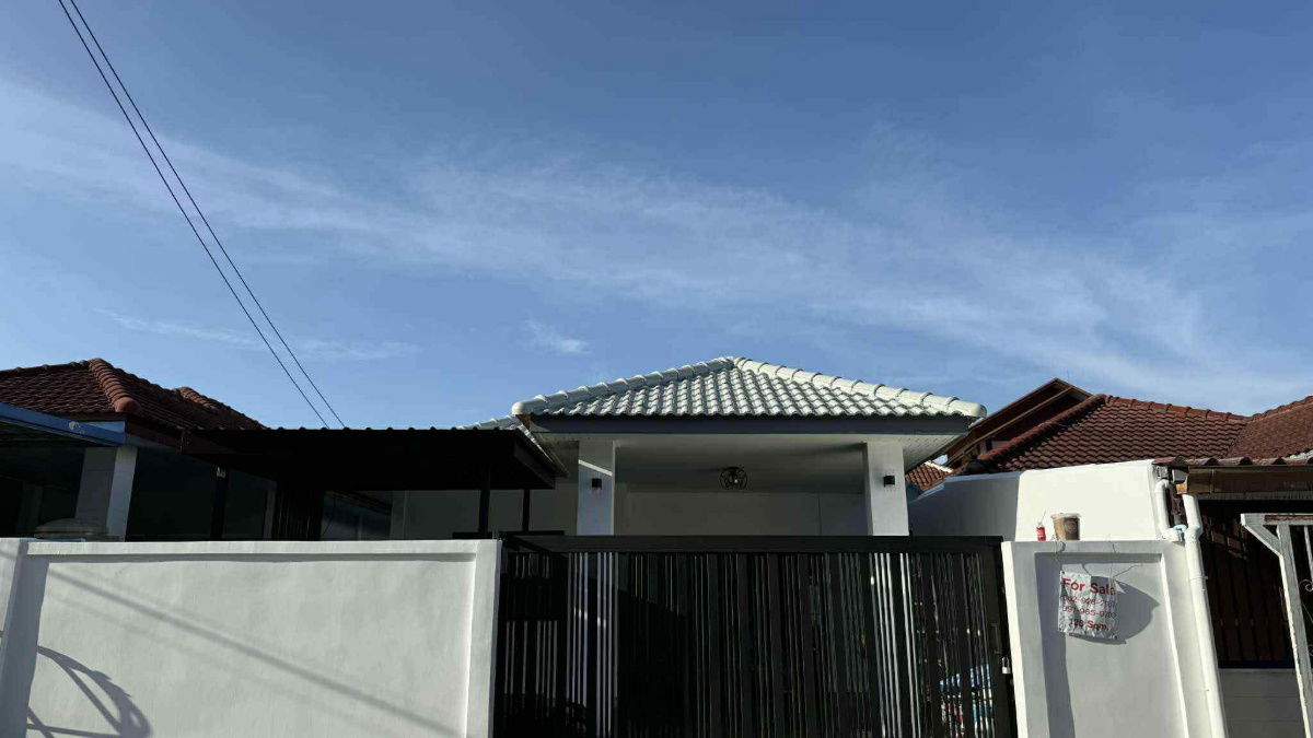 รูป ขายบ้านเดี่ยวรีโนเวท ทำเลดี ซอยพัทยารุ่งเรืองซ.4 - รูปที่ 1/15