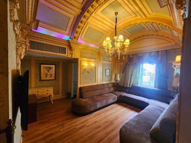 รูป ให้เช่า อาคาร4ชั้น 2ตึก ขนาดใหญ่ โชว์รูม KTV ผับ บาร์ สุขุมวิท55 BTSทองหล่อ 300ม. DONKI Mall 302ตรว. 2502ตรม. ห้อง VIP Ballroom คอนเสริต - รูปที่ 3/8