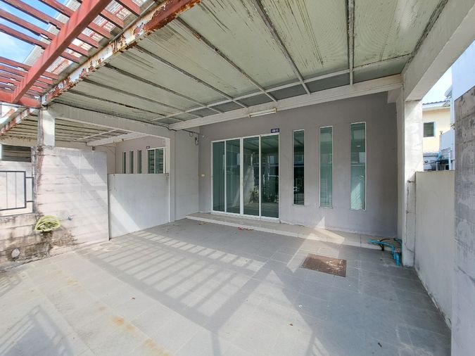 4-bed townhouse for sale, 182 sqm, 25.6 sq wah, RK Park Ramindra - Koobon