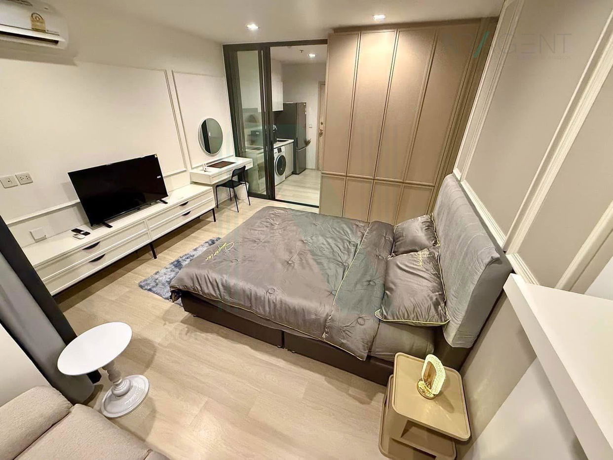picture For Rent Condo LIFE ONE WIRELESS Building 1, Floor 32,1 bed room, Room size 28 sqm - 3/8