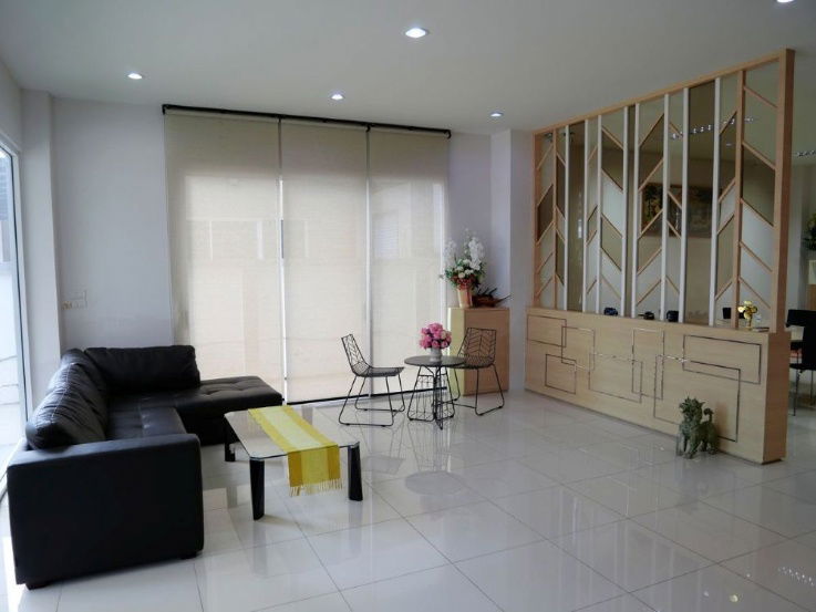 รูป ขายโฮมออฟฟิศ 4 ชั้น Biz Galleria นวลจันทร์ ทำเลดี ติดรถไฟฟ้าสายสีชมพู ตกแต่งครบ พร้อมดำเนินธุรกิจ - รูปที่ 6/23