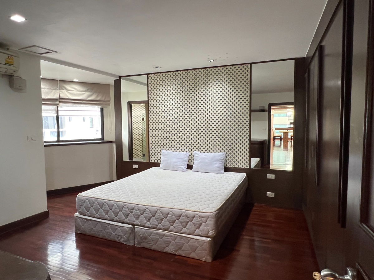 รูป President Park Sukhumvit24 - 3beds 3baths 223sqm. 70,000 Available now - รูปที่ 15/21