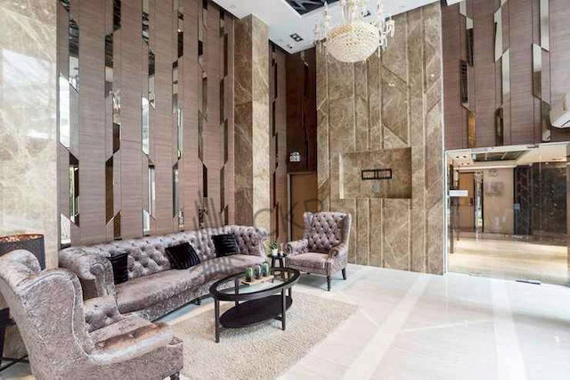 picture Condo Interlux Premier Sukhumvit 13, located in the heart of Sukhumvit, convenient transportation, near BTS Nana / Asoke. - 3/15