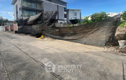 200 m² Land for Sale close to Sukhumvit (ID 2380820)