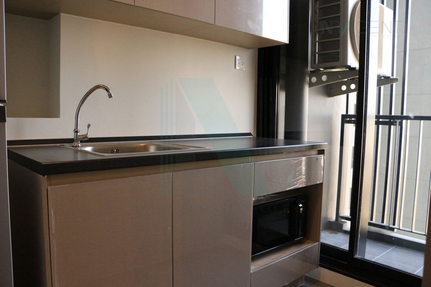 picture 📌 For Rent Condo THE POLITAN RIVE Building 1, Floor 25,Studio, Room size 25 sqm - 7/8