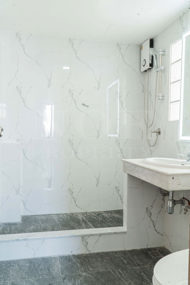 รูป บ้านสวนธน รัชดา 2 ห้องนอน รีโนเวทใหม่ห้อว เลี้ยงสัตว์ได้(สนใจต่อรองได้) - รูปที่ 15/17