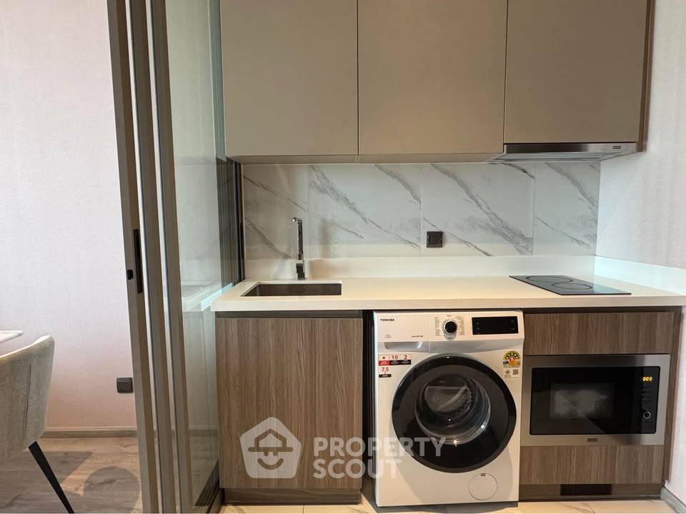 รูป คอนโด 1-ห้องนอน ที่ ริธึ่ม เอกมัย เอสเตท ใกล้ BTS ทองหล่อ (ID 2373669) - รูปที่ 11/18