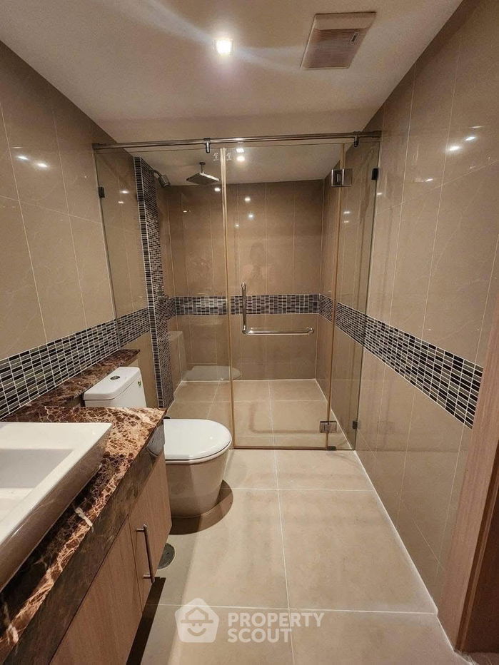 picture 2-BR Condo at Nova Ocean View Condominium close to Phratamnak (ID 2381519) - 9/16