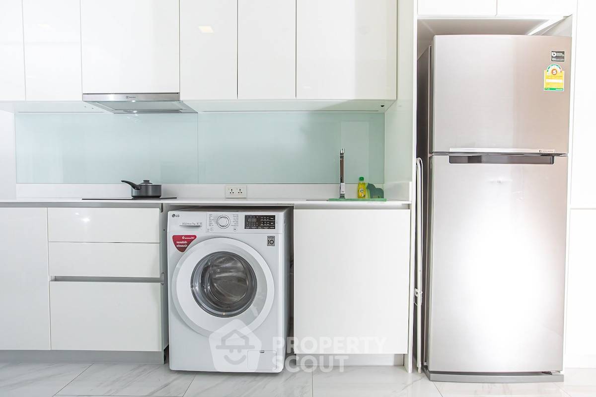 รูป คอนโด 1-ห้องนอน ที่ ไฮด์ สุขุมวิท11 ใกล้ BTS นานา (ID 2229728) - รูปที่ 9/11