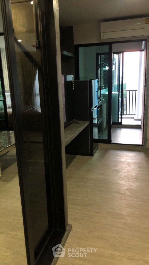 picture 1-BR Condo at Reach Phahonyothin 52 in Khlong Thanon (ID 2380662) - 11/11