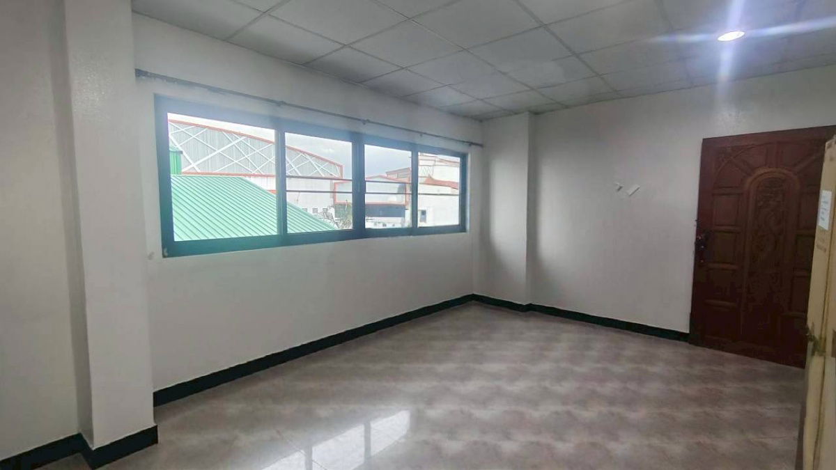 picture Land for sale, 4-0-10 rai, with an office building and a 3-story residential house on Bang Bua Thong Road, Suphanburi. - 15/33