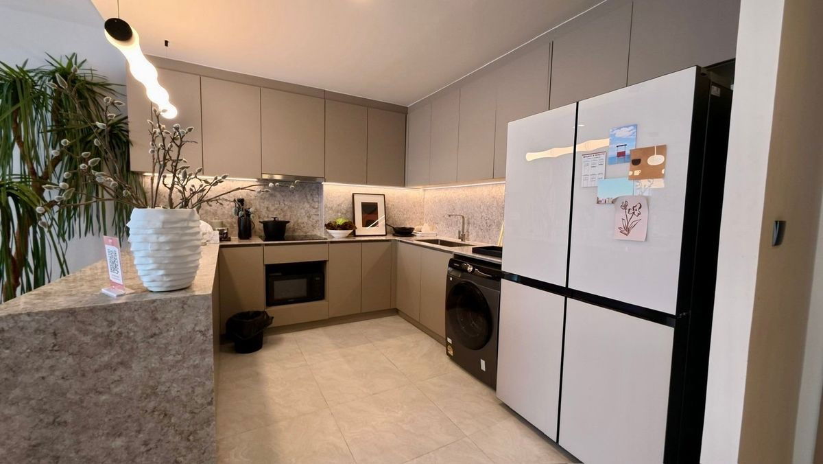 picture Pynn Soonvijai 3 bedrooms, 3 bathrooms, price 150,000 baht, size 137 sq.m., large room in the heart of Rama 9, near Bangkok Hospital. - 2/9