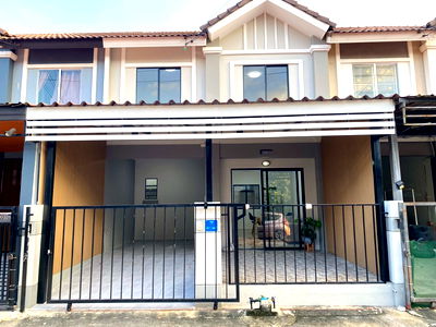 ทาวน์โฮม ลำลูกกา คลองสอง : ทาวน์เฮ้าส์ รีโนเวทใหม่ พร้อมเฟอร์ฯ หมู่บ้าน พฤกษา67 ลำลูกกา 11 คลอง2 ถนนเสมาฟ้าคราม คูคต ลำลูกกา ปทุมธานี ใกล้รถไฟฟ้าสายสีเขียว สถานีคูคต