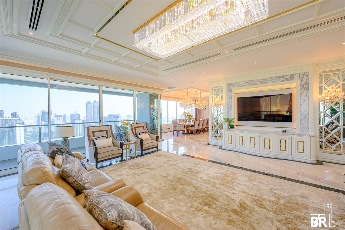 รูป ดีไซน์หรูหรา บรรยากาศเหนือระดับ คิว คอนโด อโศก ใกล้ MRT สถานีเพชรบุรี - รูปที่ 1/10