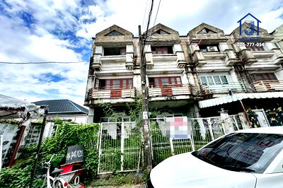 ทาวน์โฮม สวนสยาม : ขายทาวน์โฮม 3 ชั้น เกษราคลาสสิคโฮม 61 ตร.ว. หลังริม ซอยเสรีไทย 81/2   ใกล้สวนสยาม–แฟชั่นไอส์แลนด์