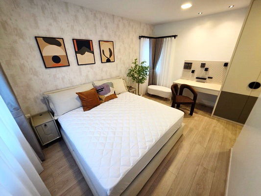 รูป [ให้เช่า] หมู่บ้าน วิลาจจิโอ 3 ศรีนครินทร์ - บางนา / 4 ห้องนอน 3 ห้องน้ำ / 57 ตรว. 190 ตรม. **85,000** บ้านเดี่ยวเฟสใหม่ ตกแต่งสวย ใกล้ห้างเมกาบางนา - รูปที่ 9/14