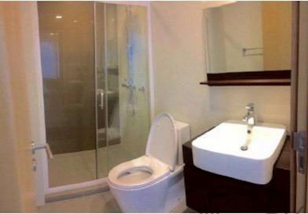 picture Condo Interlux Premier Sukhumvit 13, located in the heart of Sukhumvit, convenient transportation, near BTS Nana / Asoke. - 15/15