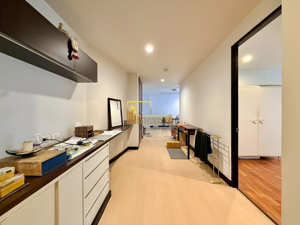 รูป Avenue 61 | Charming 2 Bedroom Condo in Ekkamai Area - BR1636CD - รูปที่ 13/31