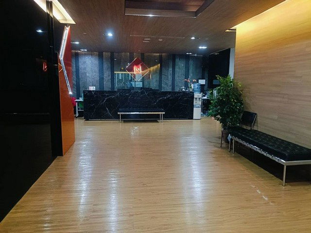 picture FOR SALE  OFFICE PROPERTY  70000000 BAHT. - 3/8