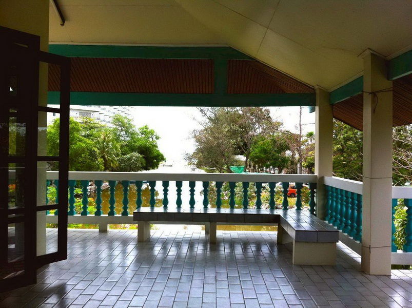 รูป ขายบ้านพักตากอากาศ วิวทะเลชะอำ ติดradisson resort ชะอำ - รูปที่ 4/18