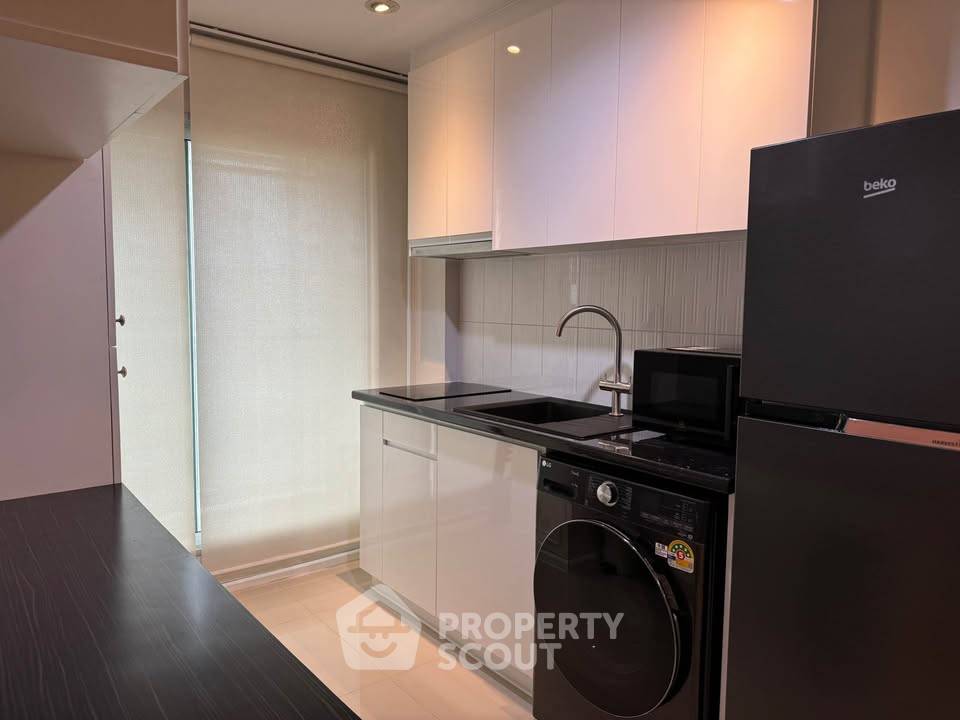 picture 1-BR Condo at Aspire Rama 9 near MRT Phra Ram 9 (ID 2380367) - 12/12