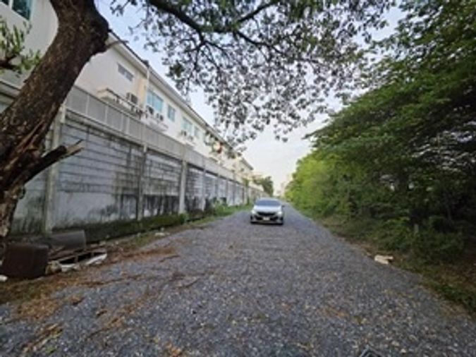 Land for sale, 2000 sq wah, Suan Luang