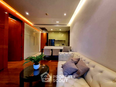 Condos for sale : 1-BR Condo at The Address Sukhumvit 28 near BTS Phrom Phong (ID 2379754)