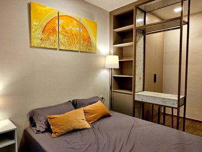 Condos for sale : The Nest Chula Samyan【𝐒𝐄𝐋𝐋 & 𝐑𝐄𝐍𝐓】🔥This room is decorated in a soothing Muji style, using warm tones.🔥  Contact Line ID: @hacondo