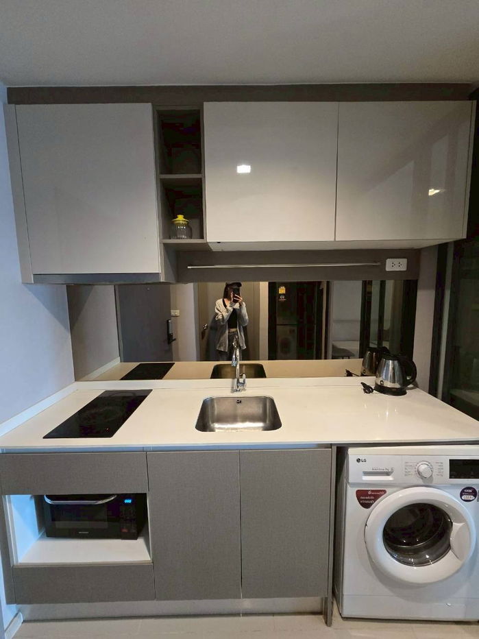 picture Ideo Sathorn Wongwianyai for rent !!!!  Price : 15,000 baht Sqm  : 34.58sqm 1 bedroom, Living room, Kitchen  ** Fully Furnished (Line ID: meigood777) - 10/12