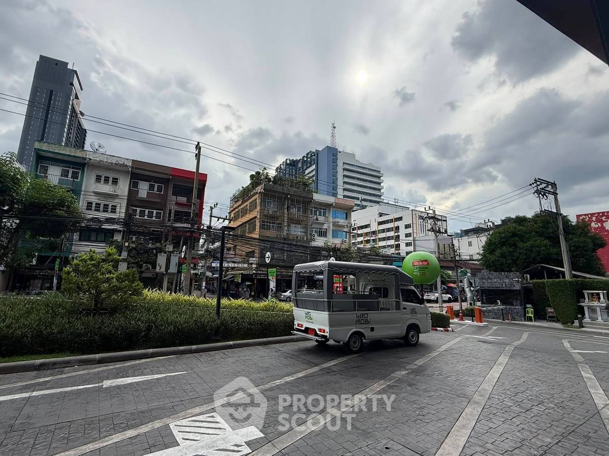 รูป คอนโด 1-ห้องนอน ที่ ไอดีโอ โมบิ รางน้ำ ใกล้ ARL ราชปรารภ (ID 2380283) - รูปที่ 17/20