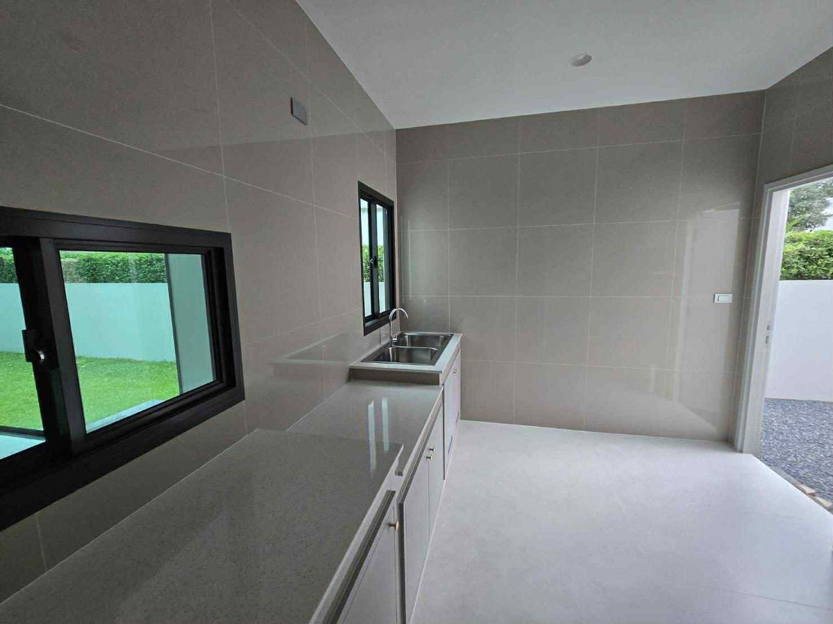 รูป บ้านเดี่ยว บุราสิริ จตุโชค หน้าโครงการ ติดสวน-คลับเฮ้าส์  - รูปที่ 22/26