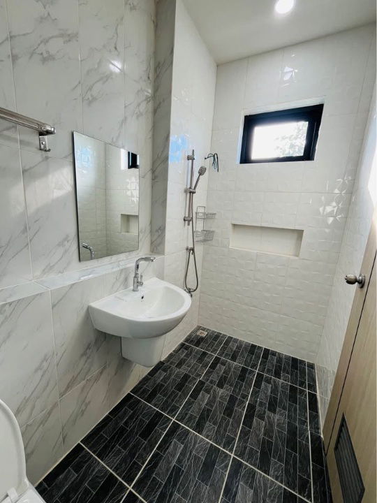 picture Two-storey detached house for sale  3 bedrooms 3 bathrooms and 2 parking. - 10/15