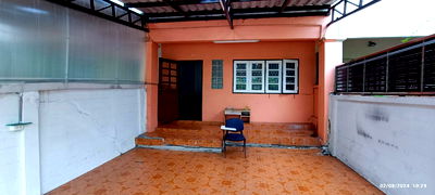 เช่าทาวน์โฮม ถนนรามคำแหง : ทาวน์เฮ้าส์ให้เช่า ซอยรามคำแหง 36/1